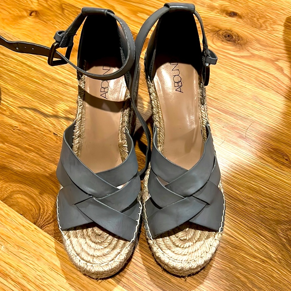 Abound Wedge Sandals 37